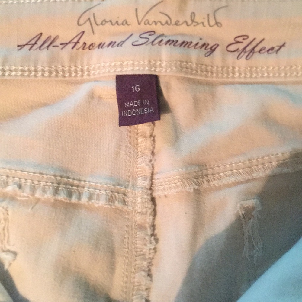 Cropped pants - Picture 6 of 6